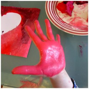 Arty Crafty Kids - Handprint Heart Kid Art