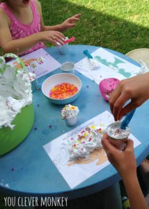 Arty Crafty Kids - 15 Water Bead Sensory Activities