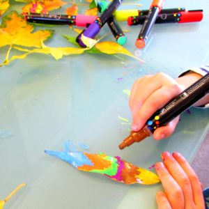 Arty Crafty Kids - Art - Art Ideas for Kids - Leaf Chalk Art 