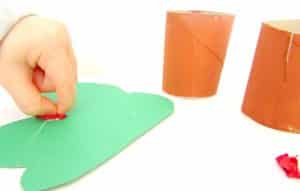 Arty Crafty Kids - Craft - Craft Ideas for Kids - Cardboard Tube Apple Trees