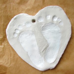 Arty Crafty Kids - Craft - Baby Footprint Keepsake - Clay Footprint Keepsake Craft