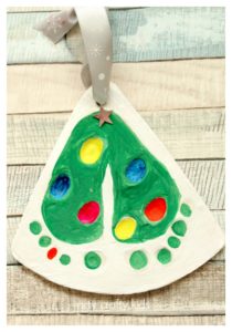 Arty Crafty Kids - Seasonal - 22 Simple Christmas Decorations