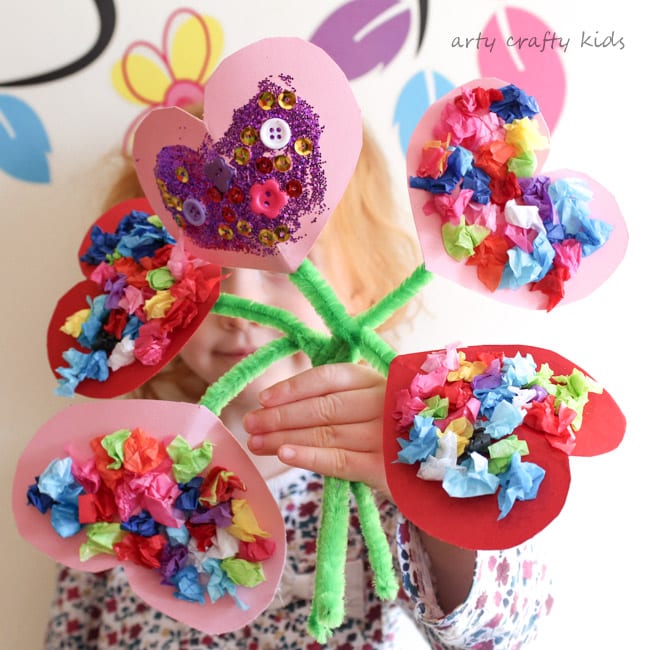 Arty Crafty Kids | Valentines | Craft Ideas for Kids | Toddler Valentines Heart Bouquet | The perfect Valentines craft for toddlers and preschoolers!