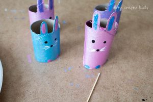 Arty Crafty Kids | Craft | Easter | Easy Cardboard Tube Easter Bunny Craft