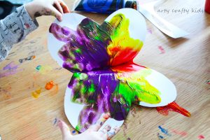 Arty Crafty Kids | Art | Easy Butterfly Kids Art