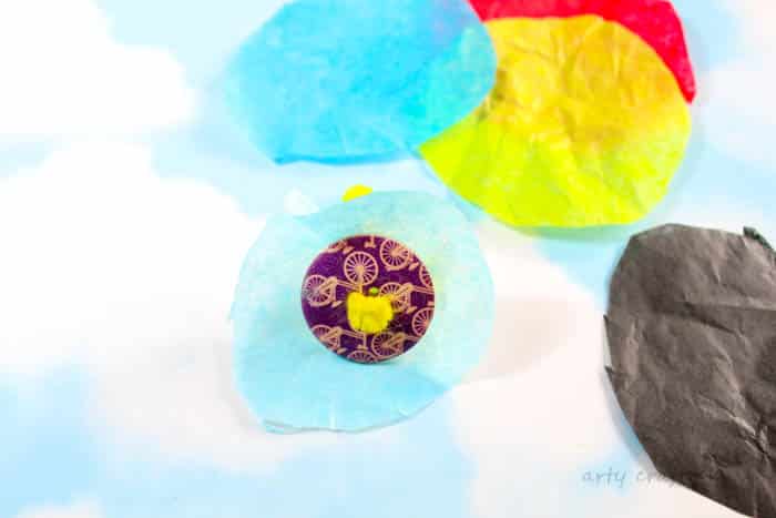 Arty Crafty Kids | Craft | Spring Crafts for Kids | Craft | 3D Tissue Paper Flower | An easy Flower Craft for Kids