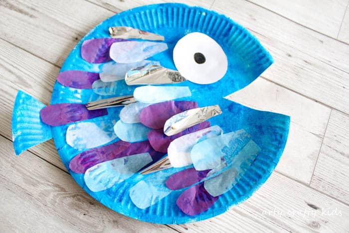 Arty Crafty Kids | Book Club | Craft Ideas for Kids | The perfect fish craft for kids who love the book Rainbow Fish