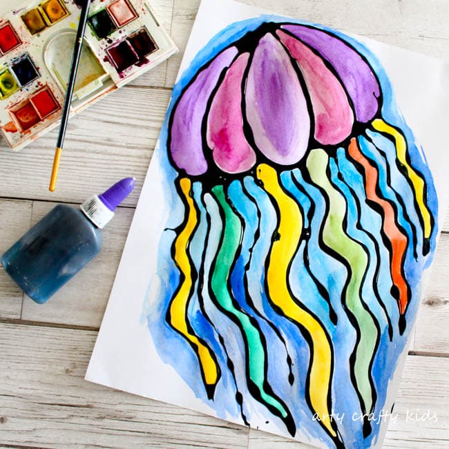 Arty Crafty Kids | Art | Black Glue Jellyfish Art | A fun under the sea art project for kids using black glue resist and watercolours to create a gorgeous Jellyfish