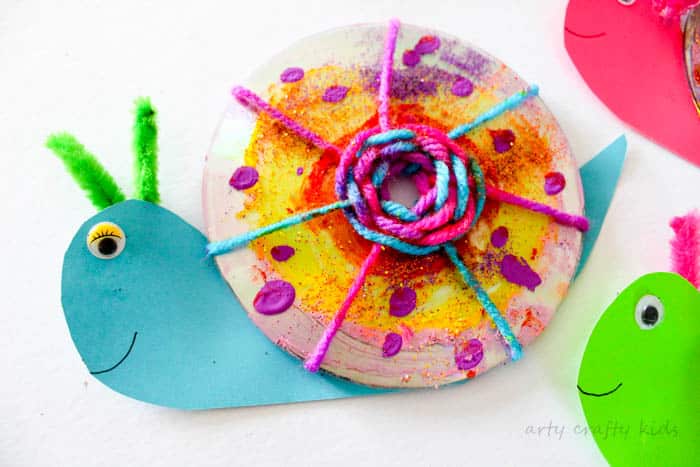 Arty Crafty Kids | Craft | Easy CD Snail Craft | A super fun and funky snail craft for kids!