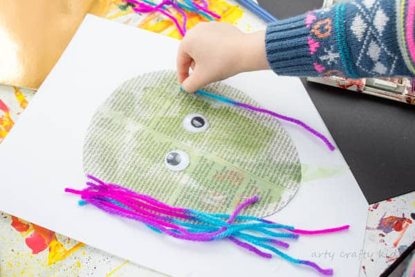 Arty Crafty Kids | Art | Halloween Crafts for Kids | Easy Paper Witch Craft | Easy mixed media Witch project for preschoolers and young children!