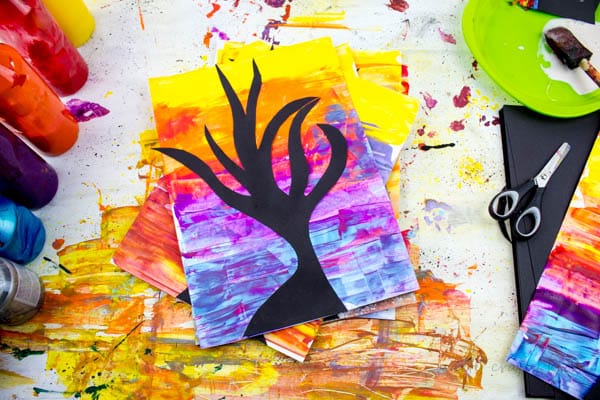 Arty Crafty Kids | Art | Spooky Tree Silhouette Spooky Tree Silhouette Kids Art Project | A super fun and easy art project for kids using the scrape painting technique!