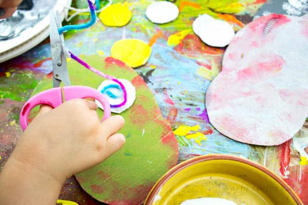 Arty Crafty Kids | Halloween | Cardboard Zombie Halloween Craft for kids using recycled materials. #halloweencraft #halloweenkidscraft