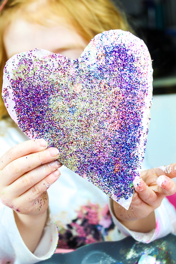 Arty Crafty Kids | Crafts for Kids | Recycled Cardboard Heart Decorations - A process led heart project for kids using recycled cardboard #hearts #kidscrafts #easycraftsforkids