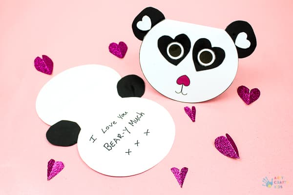 Arty Crafty Kids | Craft for Kids | Cute Printable Panda Card - an adorable printable card for kids to make. Perfect for Valentine's day, Mother's Day and special occassions #printable #mothersdaycard #valentinescard #papercraft #kidscraf