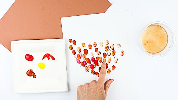 Arty Crafty Kids | Craft Ideas for Kids | Fingerprint Heart Autumn Tree Craft for Kids, with a template included #autumncrafts #autumntree #craftideasforkids #kidscrafts