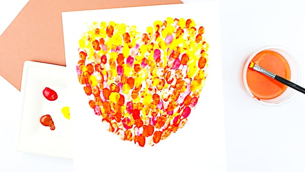 Arty Crafty Kids | Craft Ideas for Kids | Fingerprint Heart Autumn Tree Craft for Kids, with a template included #autumncrafts #autumntree #craftideasforkids #kidscrafts