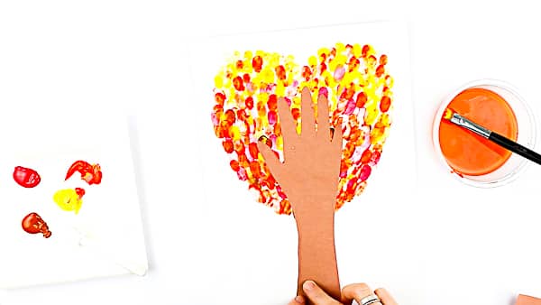 Arty Crafty Kids | Craft Ideas for Kids | Fingerprint Heart Autumn Tree Craft for Kids, with a template included #autumncrafts #autumntree #craftideasforkids #kidscrafts