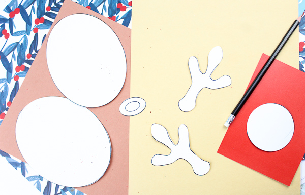 Arty Crafty Kids | Jingle Bells Rudolph Reindeer Craft - Explore and play with round shapes to create a Rudolph the Red Nosed Reindeer #kidscrafts #rudolph #christmascrafts #christmas