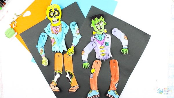 Arty Crafty Kids - Halloween Printable Puppets - A playful Halloween paper craft for Kids! #halloweencrafts #papercrafts #kidscrafts