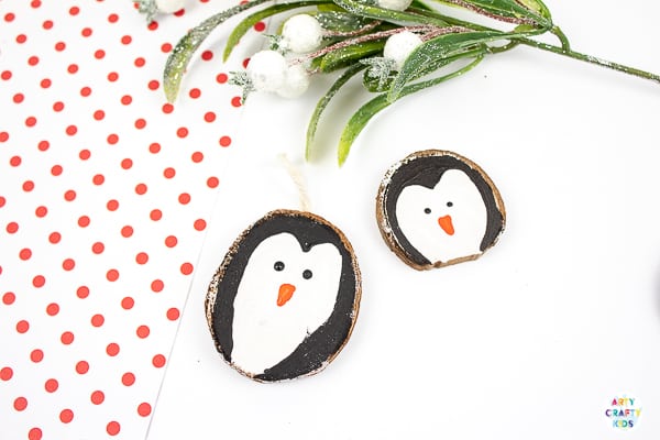 Arty Crafty Kids | How to Make Wood Slice Christmas Ornaments - An easy Christmas Ornament for kids to make. Follow our tutorial to create a Santa Claus, Snowman and Penguin Ornaments #kidscrafts #christmascrafts #kids #christma