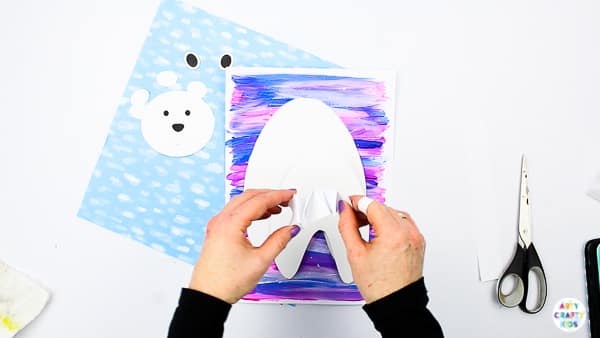 Arty Crafty Kids | 3D Polar Bear Winter Craft for kids! Challenge creativity with this playful and fun Printable Polar Bear Craft that wobbles and bounces #kidscrafts #wintercrafts #printable #templates #template #preschoool #earlyyears