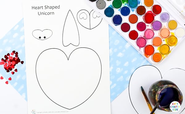 Arty Crafty Kids | Unicorn Heart Craft for kids - a darling craft for any day of the week, especially Valentine's. Simply download and print the template to get started! #artycraftykids #kidscrafts #unicorns #printable #template #teachers #valentinesday