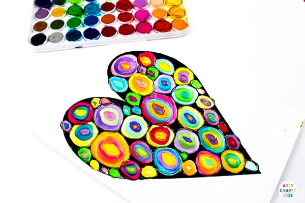 Arty Crafty Kids | Kandinsky Heart Art Project - a simple art idea for kids that explores colour-mixing and encourages children to play with colour combinations. #artycraftykids