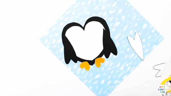 Arty Crafty Kids | Super cute and easy Printable Penguin Heart Craft for kids. A great craft that fits into both valentine's day and winter themed crafts. Simply download and print the template to get started! #kidscraft #templates #printables #easycrafts #papercrafts #teachers