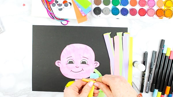 All About Me Crazy Hair Play - A fun printable template for encouraging preschoolers to play with loose parts and play dough to create crazy hair!