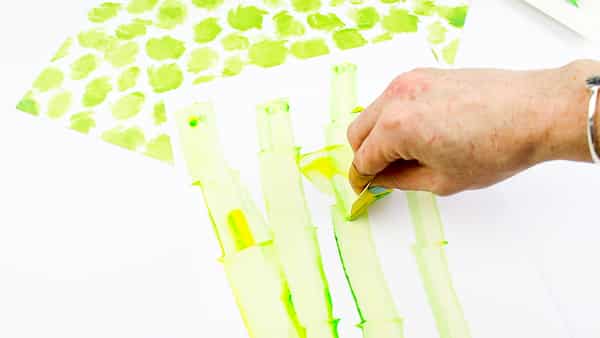 Arty Crafty Kids | Create a bamboo effect using the scrape painting technique. A fun art idea for kids to try.