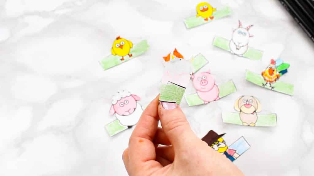 Farm animal printable template for Farm Animal Finger Puppet Craft.