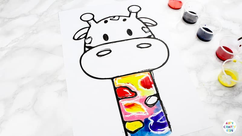 Arty Crafty Kids | Easy Abstract Giraffe Painting Idea for Kids - bring the colour and fun with this easy animal art idea for kids, complete with a giraffe printable template. #kidsart #kidscrafts