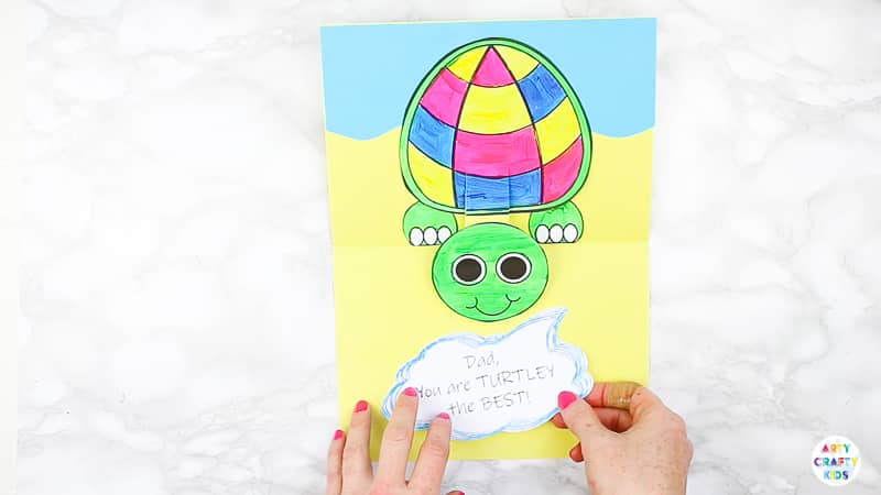 How to Make a Turtle Pop Up Card for Father's Day  - a super easy father's day craf t for kids to make this Father's Day #artycraftykids #fathersday #kidscrafts