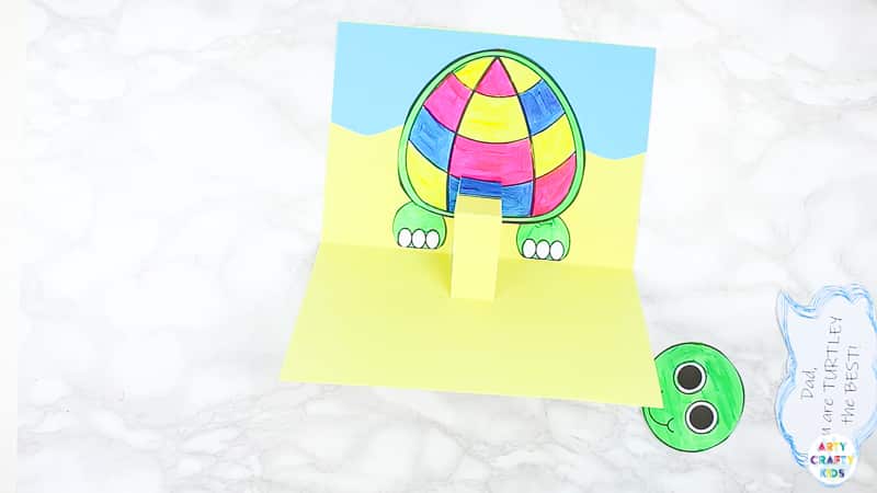 How to Make a Turtle Pop Up Card for Father's Day  - a super easy father's day craf t for kids to make this Father's Day #artycraftykids #fathersday #kidscrafts