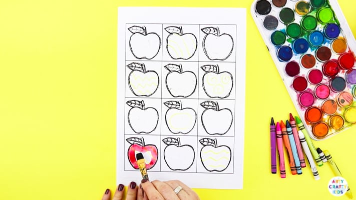 Arty Crafty Kids | Kandinsky Inspired Apple Art for Kids. A fun and playful early Autumn art and craft project for kids. Perfect for studying colour creation.