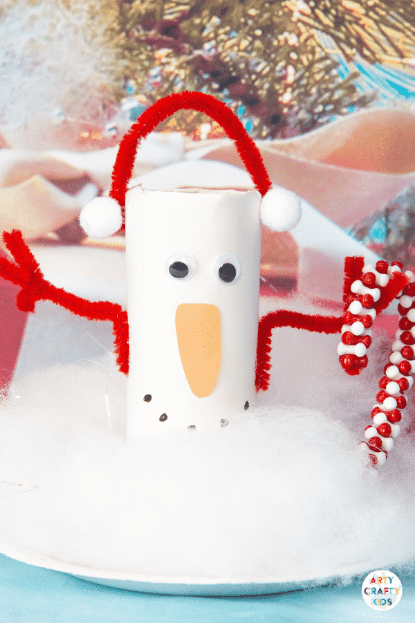 Make a recycled Toilet Paper Roll Snowman craft with the kids. A fun and easy Christmas craft that kids will love!