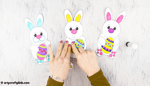 Adorable Easter bunny card for kids to make. The Easter Bunny card can be personalised with a photograph, transforming your child into an Easter bunny. A great Easter card to make for family and friends, and be created with our Easter Bunny Card Templates.