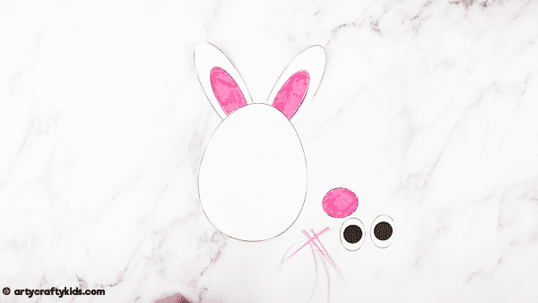 Easter Egg Animal Craft - A simple cut and stick craft for kids that transforms Easter eggs into cute Spring animals! This craft can be completed with our handy printables, making this an easy craft to try with the kids at home or within the classroom.