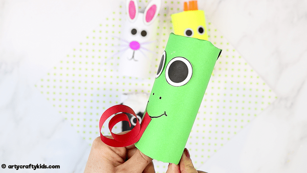 How to Make a Paper Roll Frog  - A fun and super easy spring craft for kids.