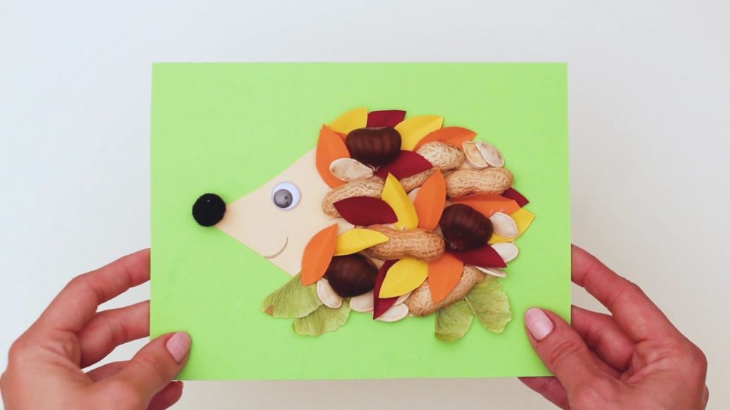 Natures changing colors and textures always inspire our creativity. So if you're looking for a lovely, easy fall craft to help little ones welcome the changing season, this nature hedgehog craft is for you.