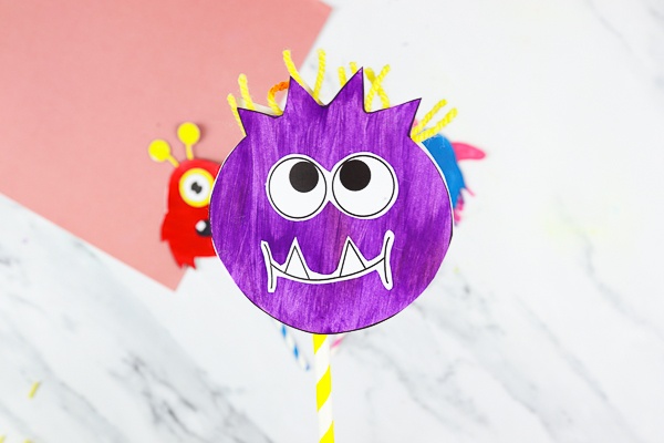 Printable Monster Spinner Craft: Now it's time to play. A fun, friendly and engaging Halloween craft kids will love.