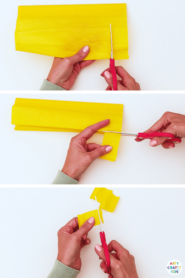 Pipe Cleaner Spring Flower Craft: This lovely pipe cleaner spring flowers craft is fun and super easy! Ideal for pre-schoolers and school early years, it's really tactile with the crispy crepe paper and the bendy, fuzzy pipe cleaners.