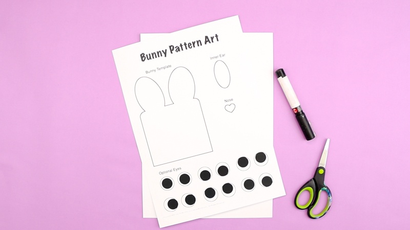 Pattern Bunny Art: Get ready to hop into spring with this gorgeous bunny art! Our pattern bunny art is so simple - all kids need to do is draw around the template and repeat! - meaning even the youngest kids can have a go at creating their own masterpiece. But it's also so effective! Children are encouraged to get really creative and explore color and shade, texture and shape, pattern and technique; and that burst of color and varying decoration creates a wonderful contrast with the clean repeating bunny pattern.