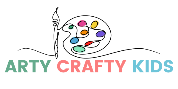 Arty Crafty Kids Logo