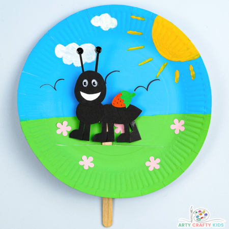 Fun and easy to make paper plate ant craft for preschoolers.