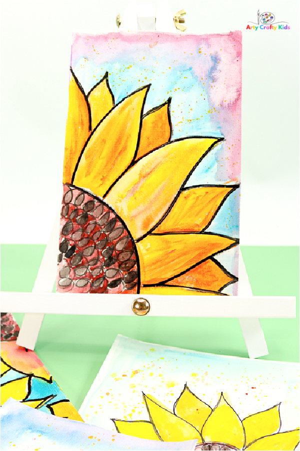 Learn how to draw a sunflower with our easy to follow step by step guide - complete with a printable how to download and sunflower to color. 

This tutorial will teach kids and beginners how to draw and paint their sunflowers with acrylic and watercolor paint.