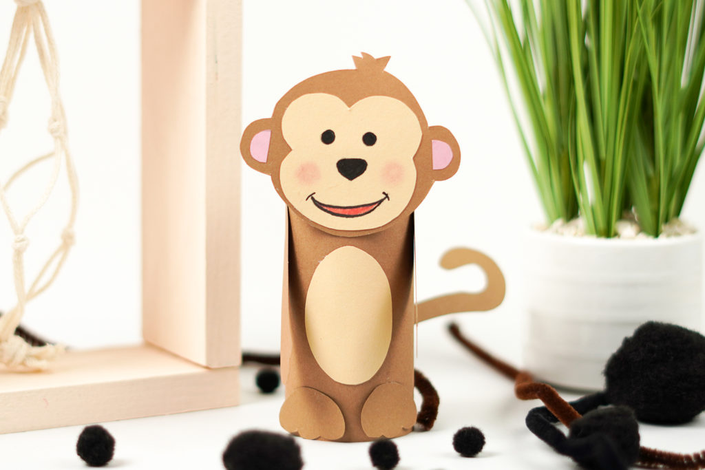 Looking for a fun and easy animal craft for jungle topic or letter "M" theme? check out our easy Paper Roll Monkey Craft for kids to make!  A perfect craft for preschoolers and young children.